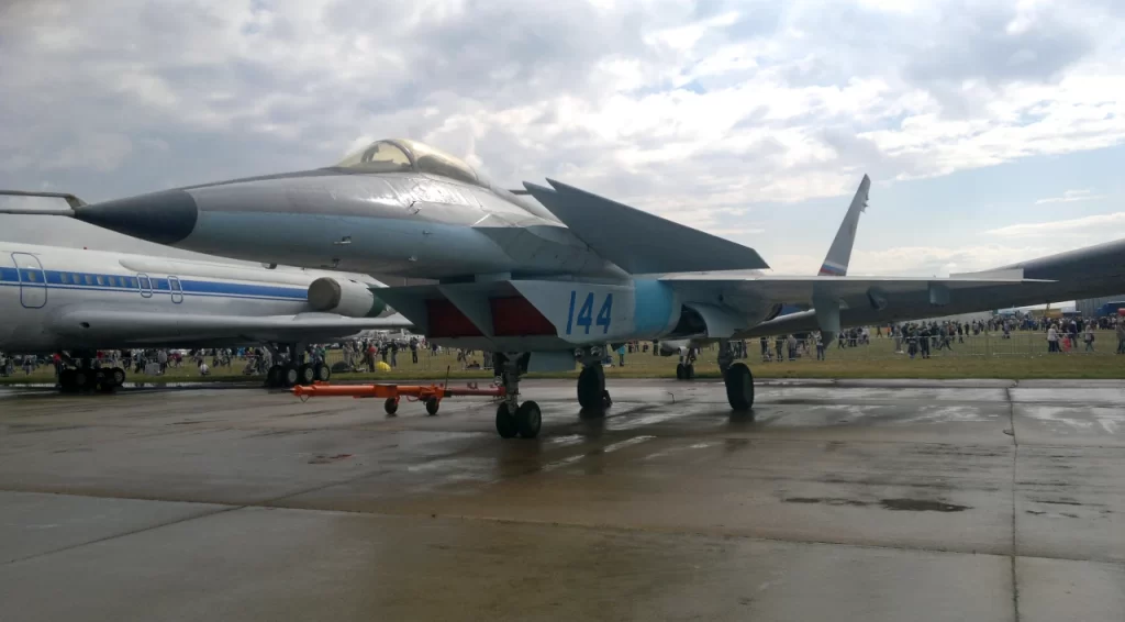 MiG-1,42