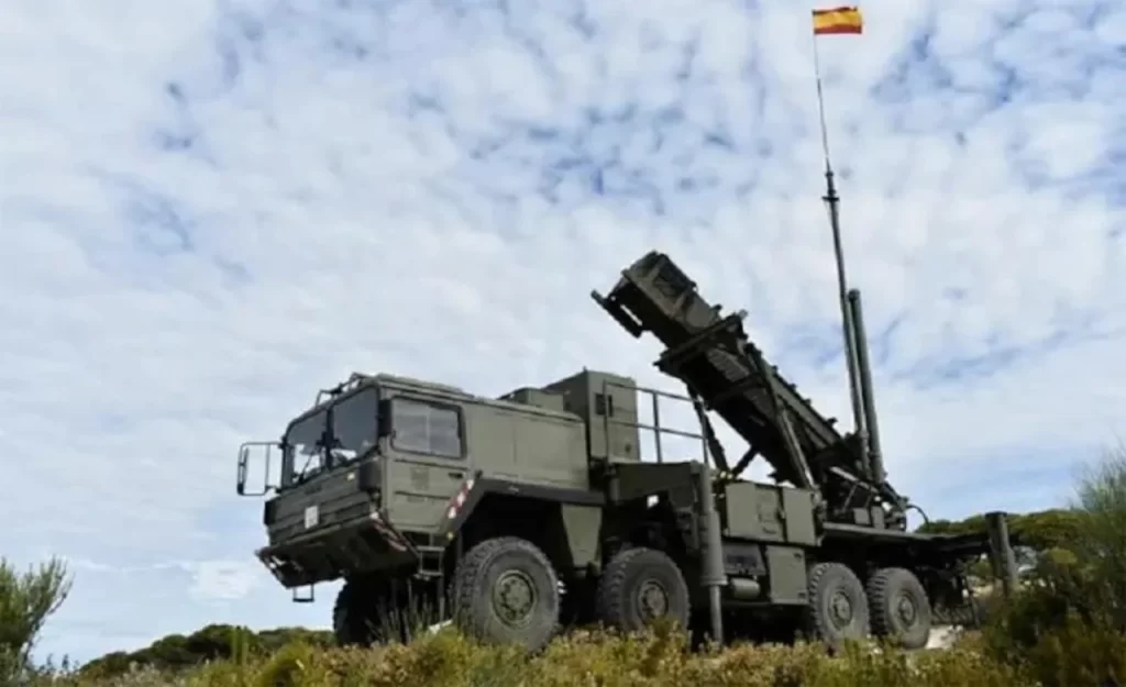 Launcher M903 of the Spanish army's 73rd anti-aircraft artillery regiment's Patriot PAC-2+ anti-aircraft missile system.