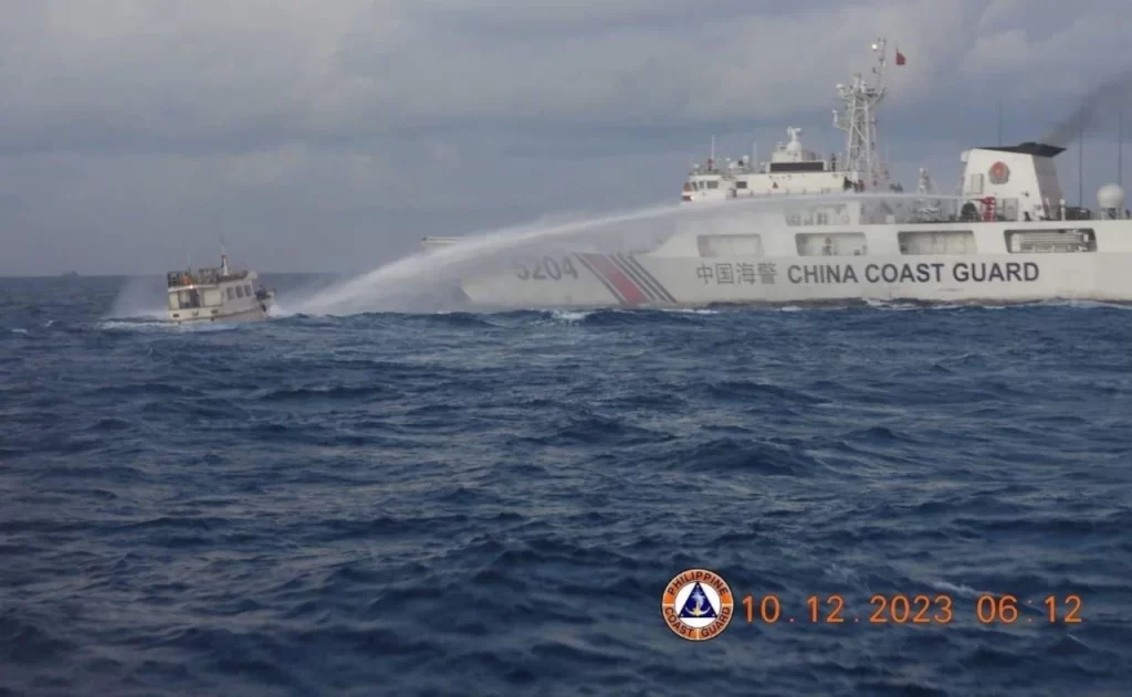 Chinese CG Vessel Water hoses Philippine Vessel.