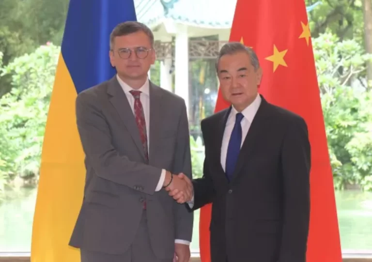 Chinese Foreign Minister Wang Yi and Ukrainian Foreign Minister Dmytro Kuleba during a meeting in Beijing on July 24, 2024.