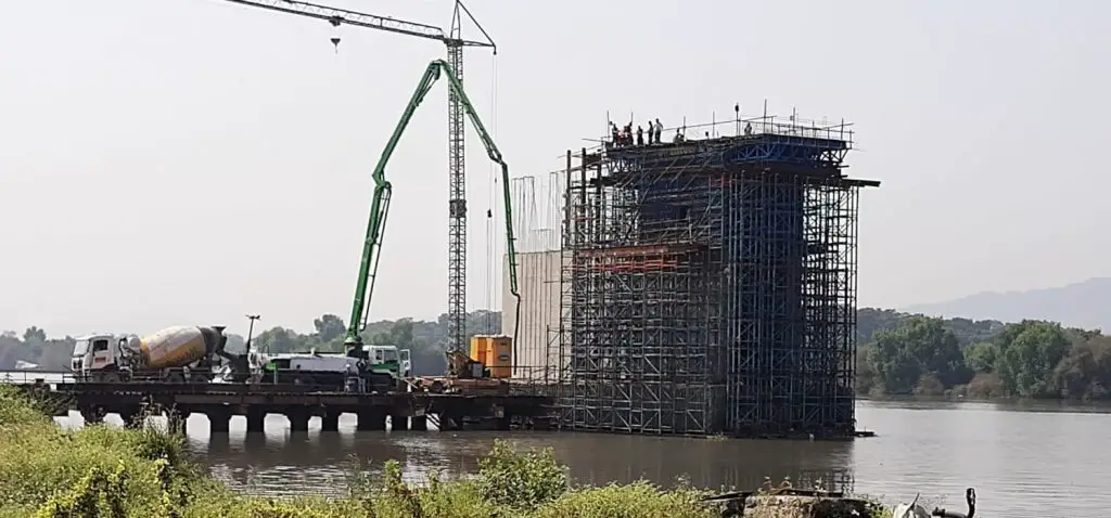 Mothagaon-Mankoli bridge construction. Image: Frontier India Technology