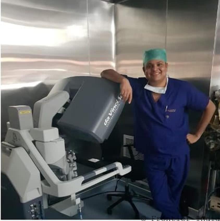 Dr. Himesh R. Gandhi - Uro-oncologist & an established Robotic Surgeon