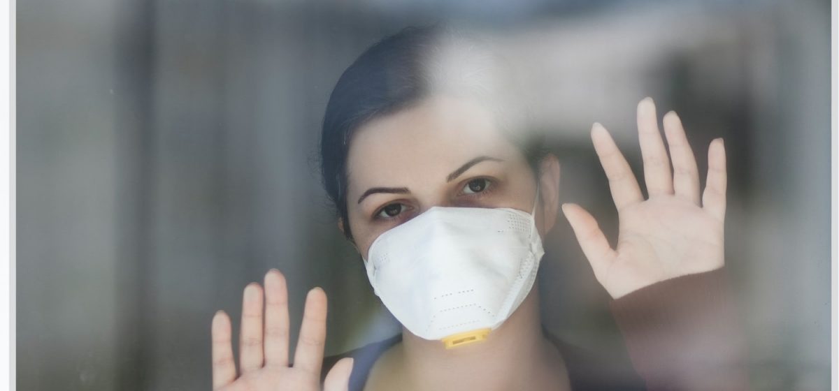 All you should know about wearing a mask at home
