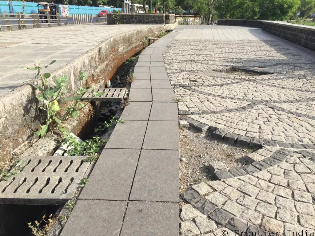 Broken Pavements around Powai lake