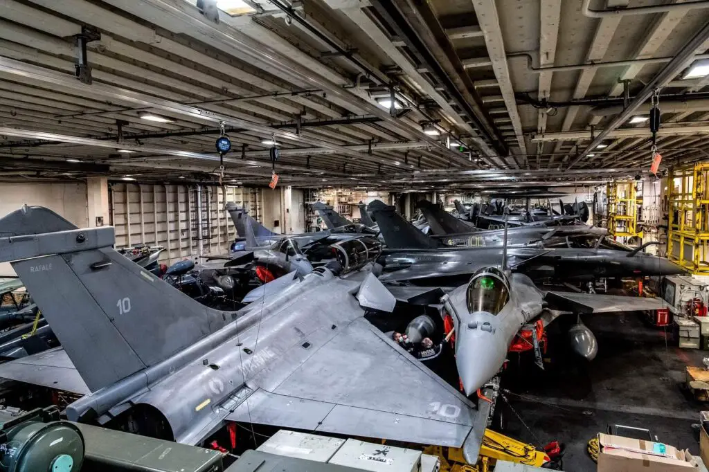 Rafale M stored in French Aircraft Carrier Charles de Gaulle