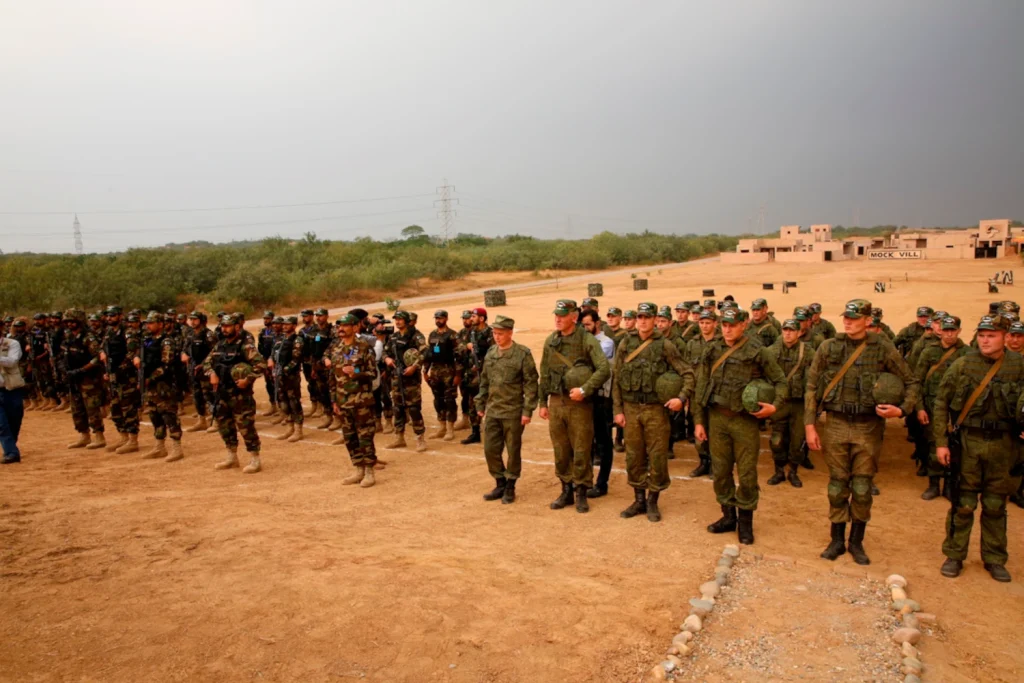 Russian and Pakistani troops during drill Frendship-2021