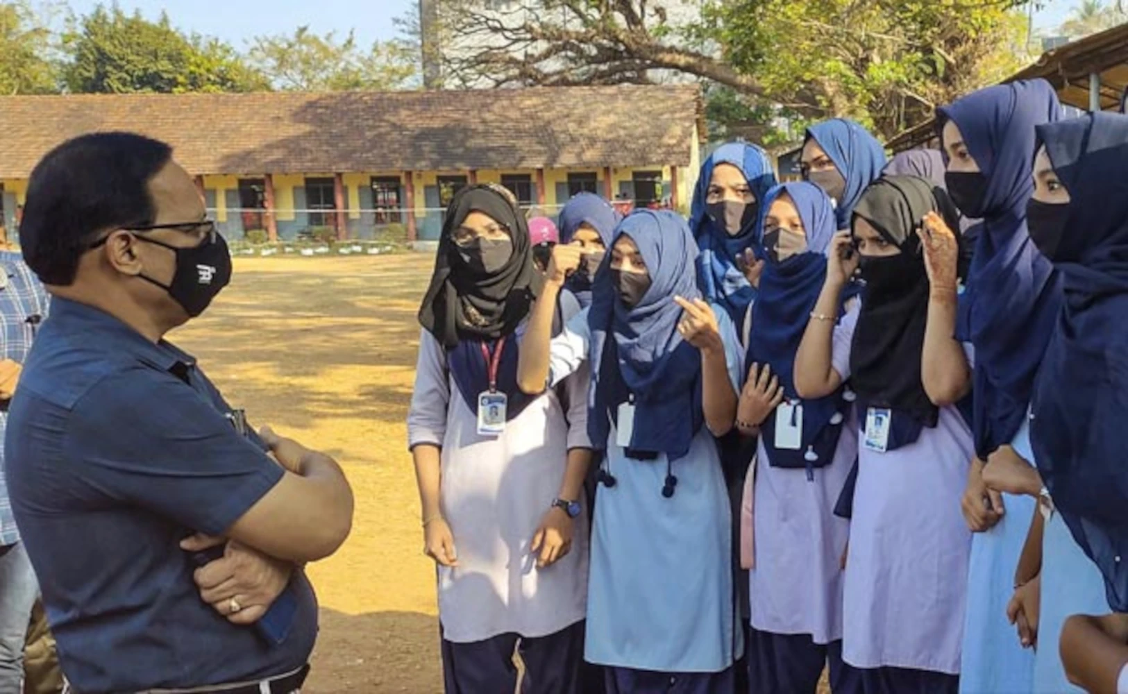Hijab wearing girl students in India