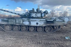 Russian T-72B