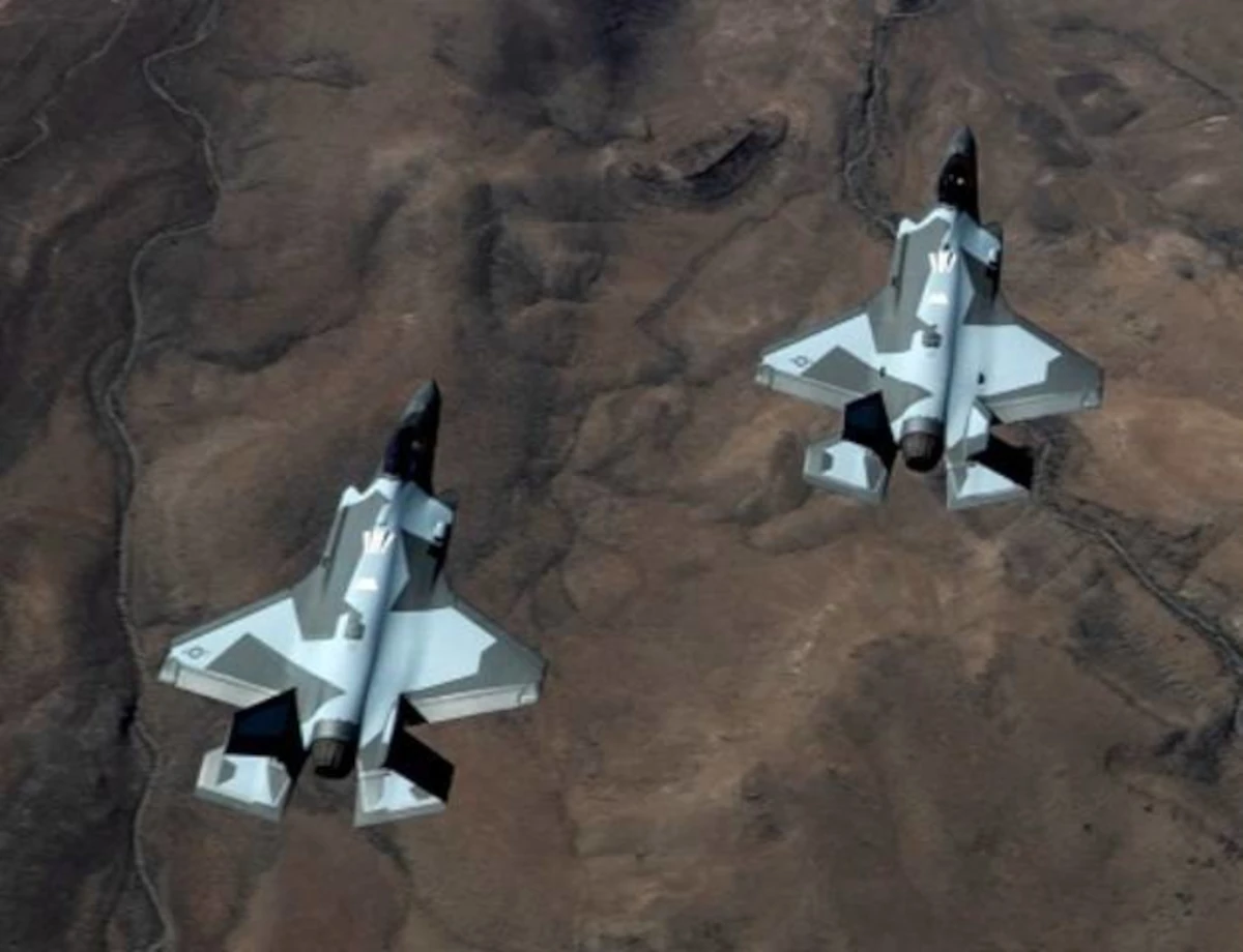 Jabón Conveniente Grasa The American F-35 aggressors and their new Chinese J-20 camouflage