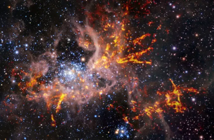 Composite infrared and radio image of 30 Doradus