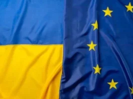 EU and Ukrainian flag