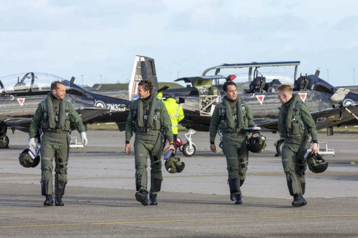 Emerging issues with Rolls Royce on Hawk jets are an issue too Emerging issues with Rolls Royce on Hawk jets are an issue too