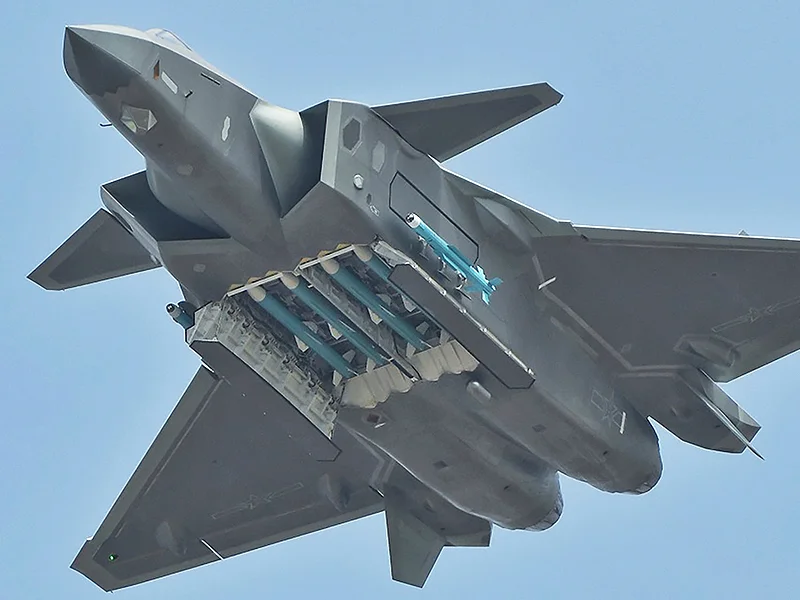 J-20 with weapons load