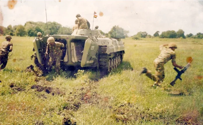 Mechanised Infantry troops deploying for action in Jaffna Mechanised Infantry troops deploying for action in Jaffna