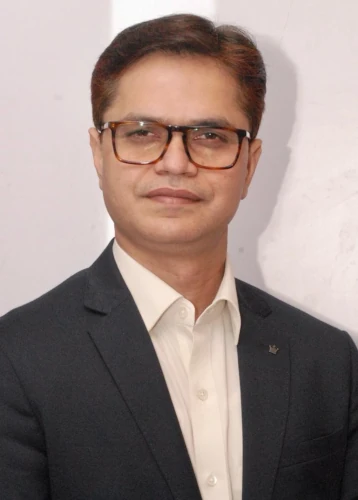 Dr (Prof) Nishakant Ojha