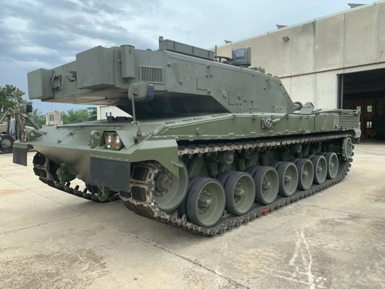The first prototype AMV PT1 of the modernized Italian Ariete AMV tank