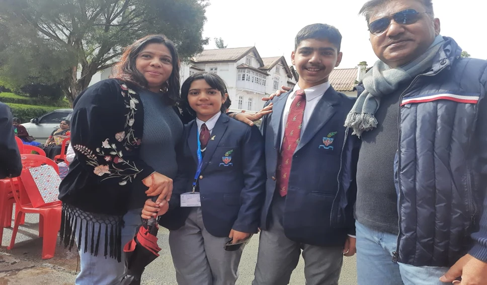 Aahaan & Ariaana with their parents