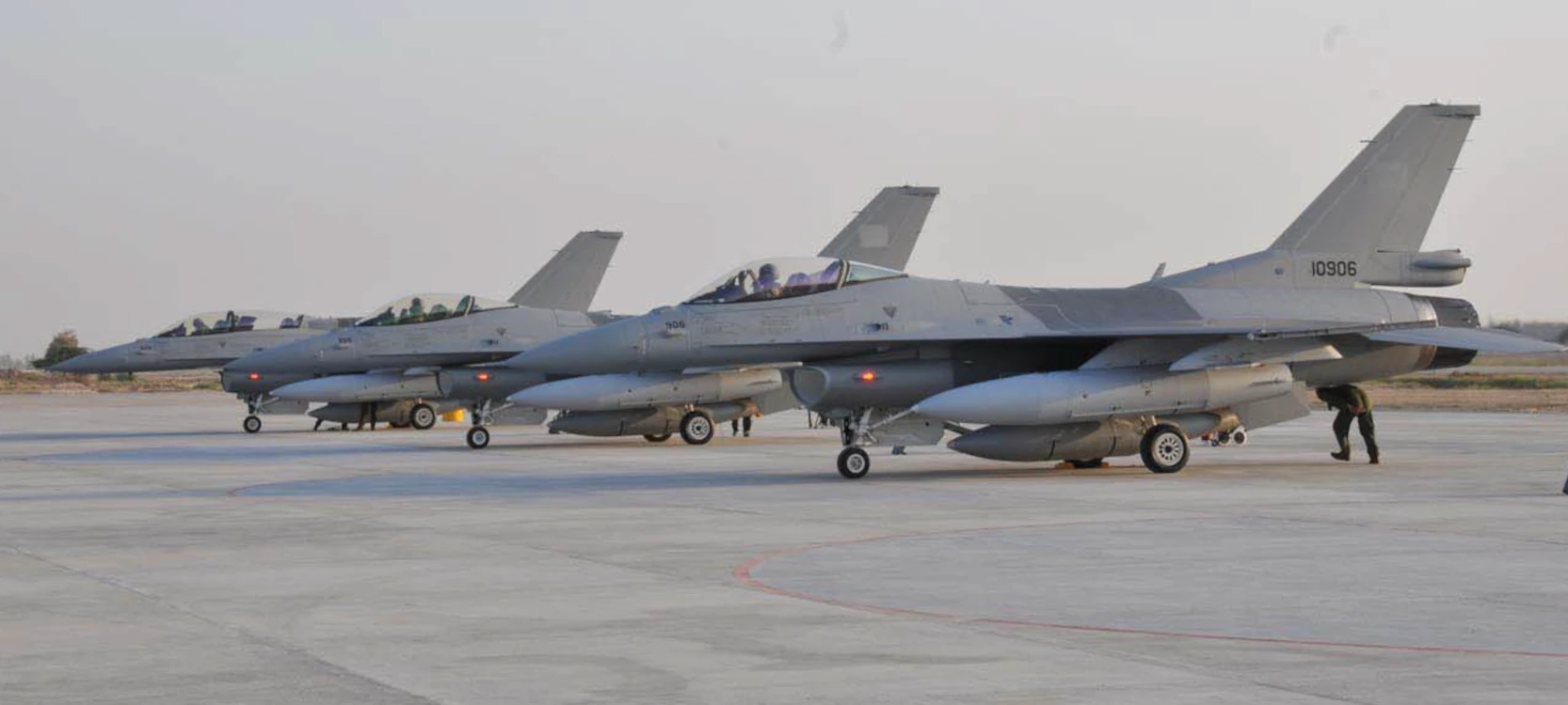 Pakistan Air Force F-16 C/D BLOCK 52