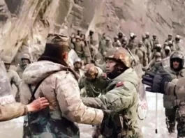 Indian Army and Chinese PLA engaging in a scuffle
