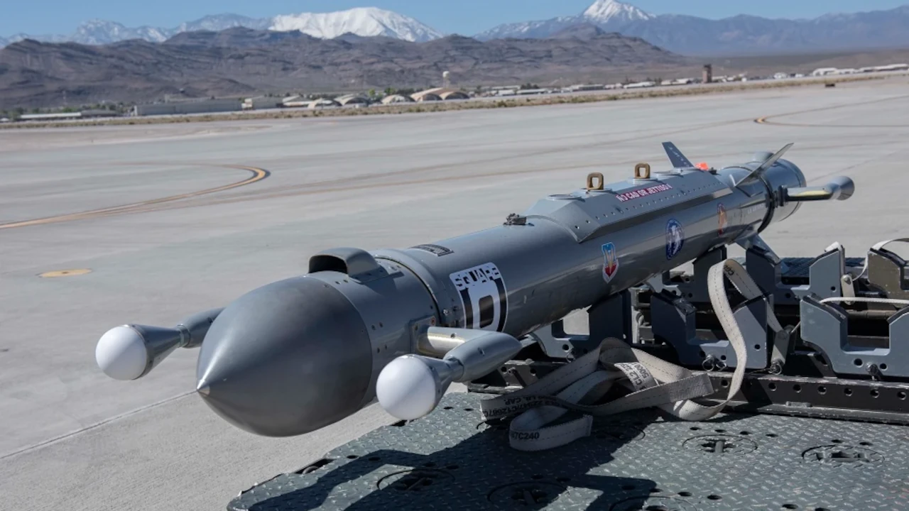 US Air Force Tests Adaptive and Responsive 'Angry Kitten' EW Pod, a  Game-Changer in Electronic Warfare