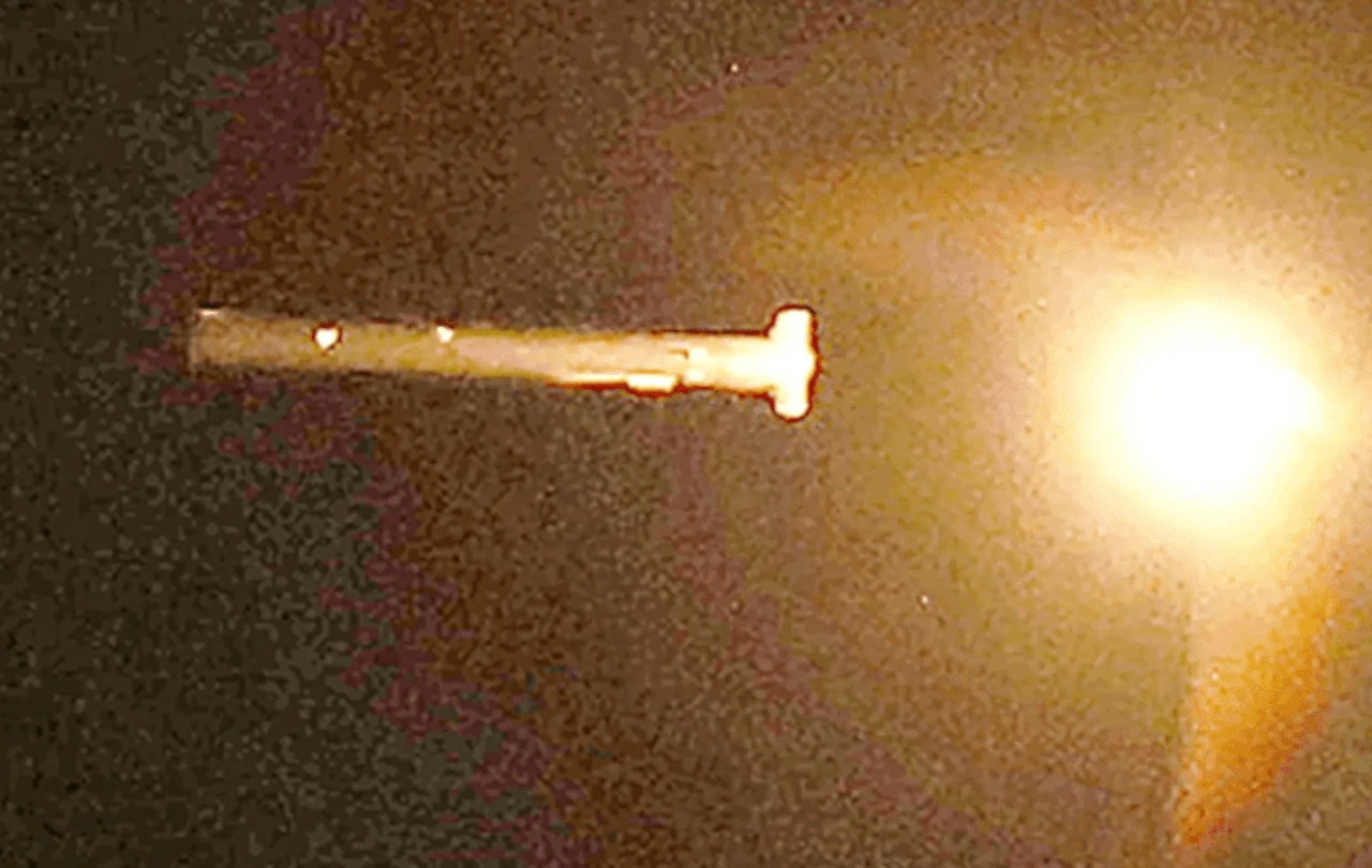 Taiwan's 'Hsiung Feng-2E' Subsonic Cruise Missile Emerges from Shadows ...