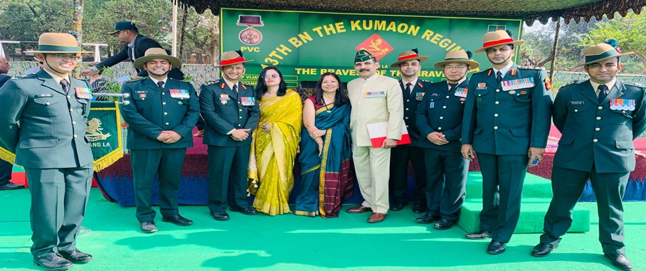 Bhupi with Regimental Officers & ladies