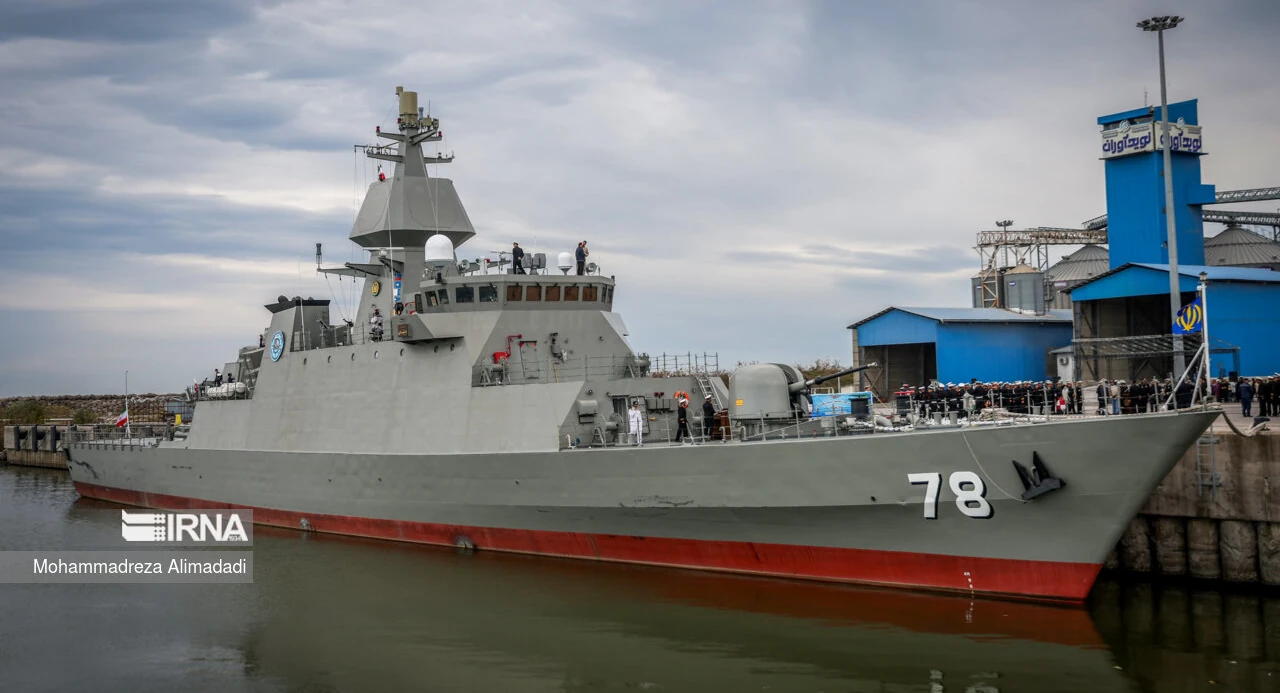 Iran Unveils Largest Jamaran Type Frigate FFGH 78 Deylaman In Caspian ...