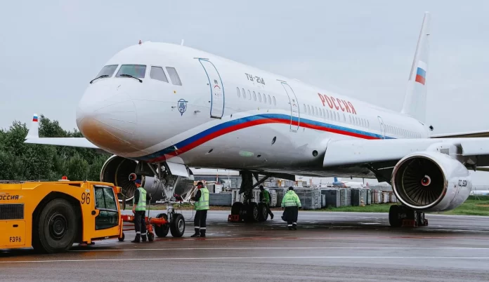 New Tu-214 aircraft equipped with PS-90A engine,