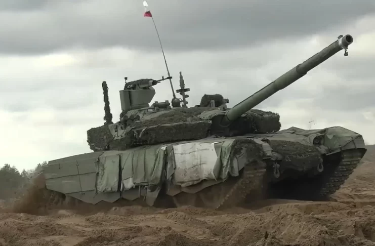 T-90M Proryv tank with Nakidka Cape