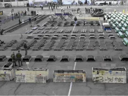 Unloaded weapons from "Karin A"