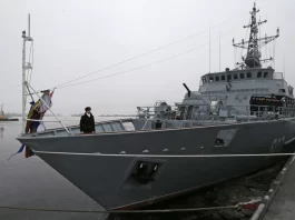 Russian Navy Minesweeper Alexander Obukhov