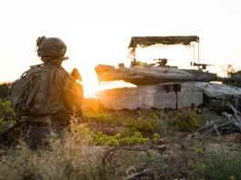 Israeli Tanks stands Guard on the North of Gaza