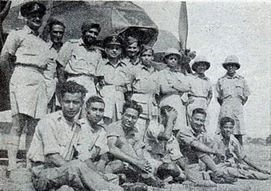 A photograph from 1942 showing Indian personnel of No.3 Flight IAFVR with one of their Blenheims. The CO, Flt Lt Hem Chadhuri is standing 2nd from left. The person standing first from left is believed to be Fg Offr K L Bhatia. Standing first from right is possibly Fg Offr V Srihari, who would move to No.7 Squadron along with the others. Several other photographs of the personnel of No.3 CDF appears in the Eagle Strikes.