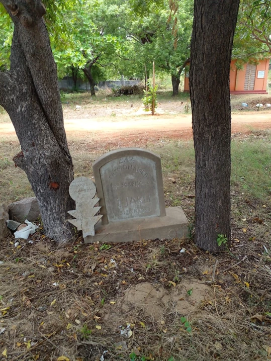 Eternally Rest in Peace Taj Mohammed 1 JAMMU AND KASHMIR LIGHT INFANTRY Trincomalee cemetery.