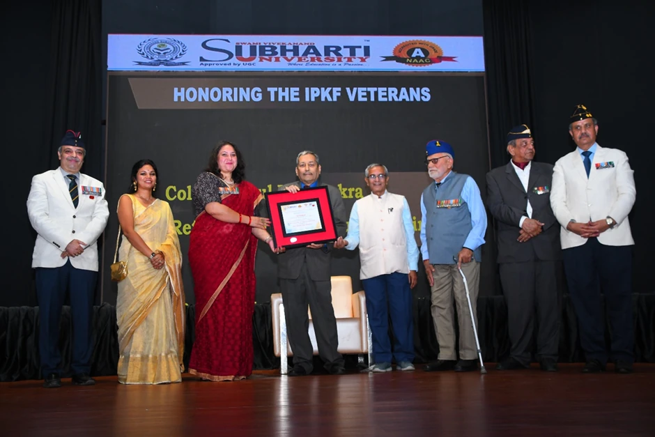 (Left to right) Col Rajesh Tyagi, SM, Retd, Dr Shalya Raj, CEO, SVSU, Ms Gitanjali Kaul, d/o Late Col Anil Kaul, Vr C, 65 Armd Regt, Lt Gen Hardy Lidder, PVSM, UYSM, YSM, VSM Retd, Dr Atul Krishna, Founder, SVSU, Col HC Sharma, Vr C, Lt Col (Dr) NK Ahuja, Ex VC SVSU and Maj Gen DK (Dr) Thapliyal (Dental Corps), Ex VC SVSUUYSM, YSM, VSM Retd, Dr Atul Krishna, Founder, SVSU, Col HC Sharma, Vr C, Lt Col (Dr) NK Ahuja, Ex VC SVSU and Maj Gen DK (Dr) Thapliyal (Dental Corps), Ex VC SVSU