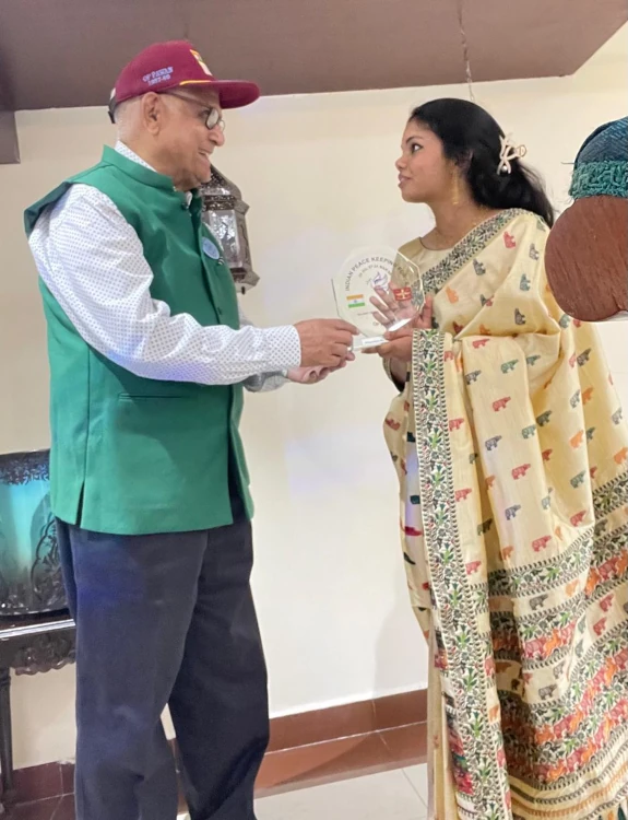 Dr Shalya Raj, Subharti University, being felicitated by Brig Bhagat Khanna