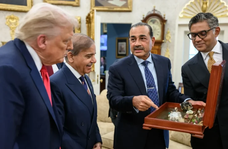President Donald Trump meets with Prime Minister Shehbaz Sharif and Field Marshal Asim Munir of Pakistan