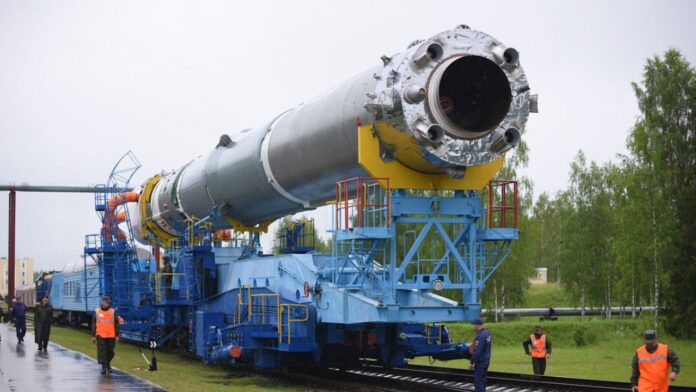 Soyuz-2.1v rocket With NK-33A Engine Soyuz-2.1v rocket With NK-33A Engine